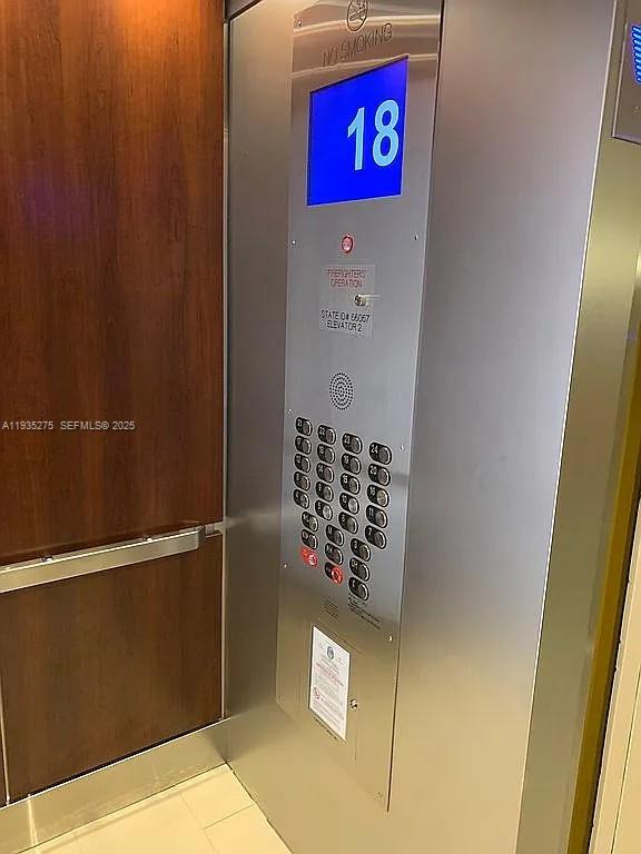 image Winston Towers 50034