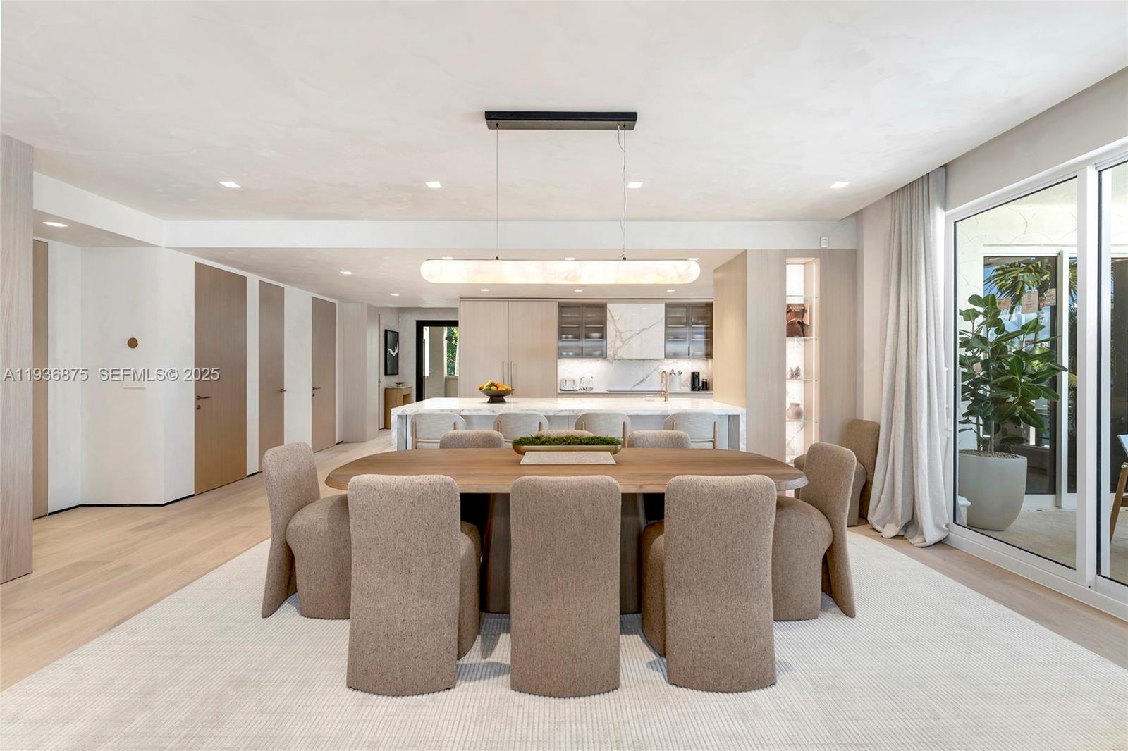 2521 Fisher Is Dr #6201 Miami Beach, FL 33109