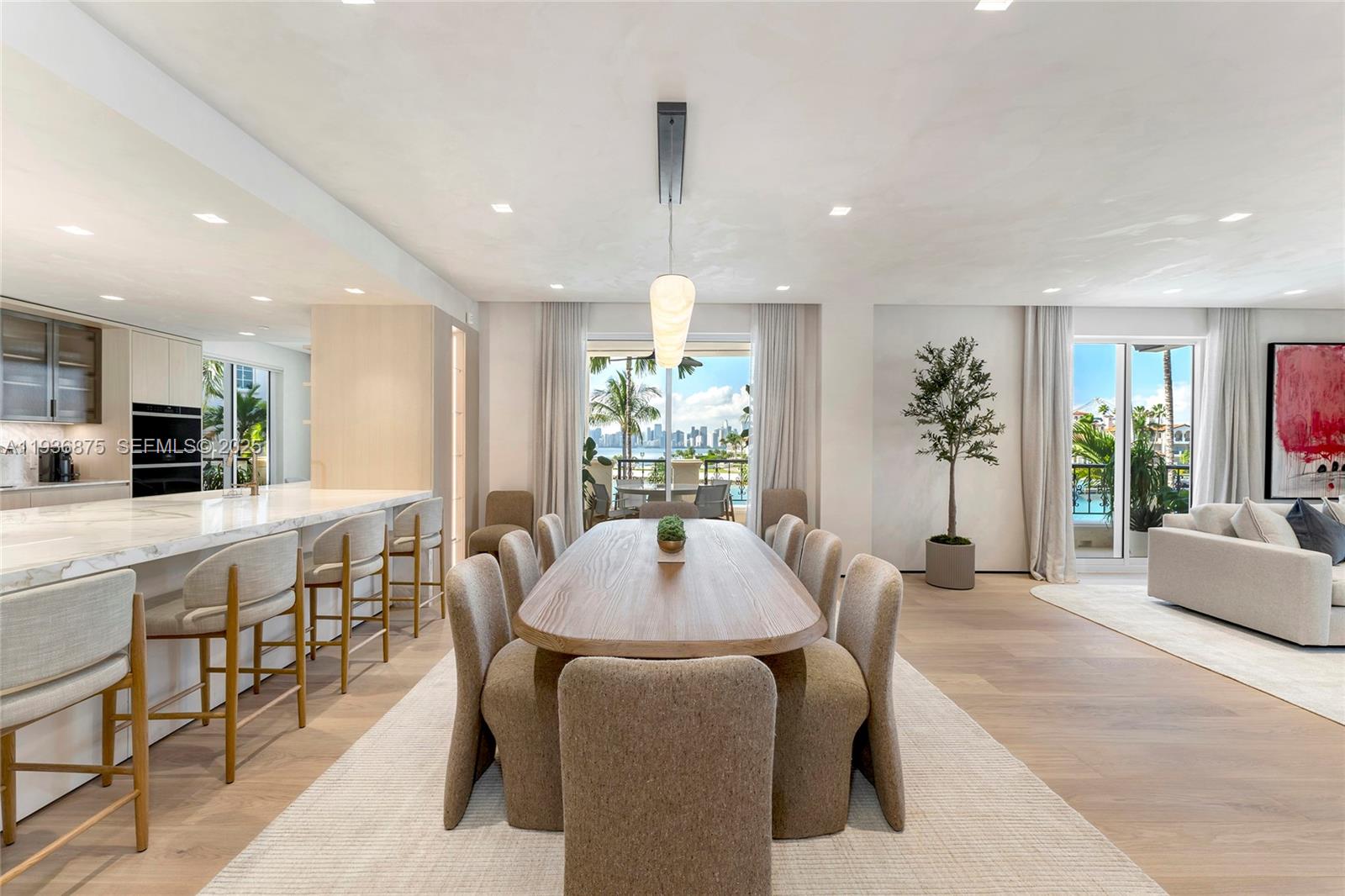 2521 Fisher Is Dr #6201 Miami Beach, FL 33109