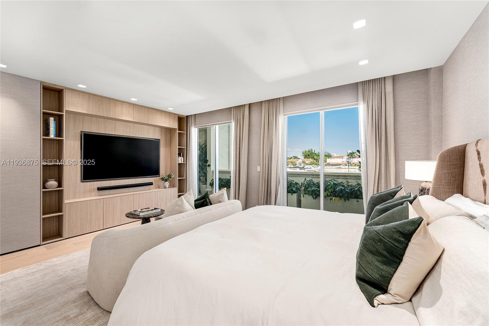 2521 Fisher Is Dr #6201 Miami Beach, FL 33109