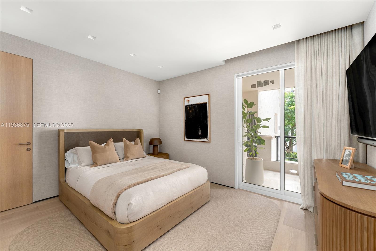 2521 Fisher Is Dr #6201 Miami Beach, FL 33109