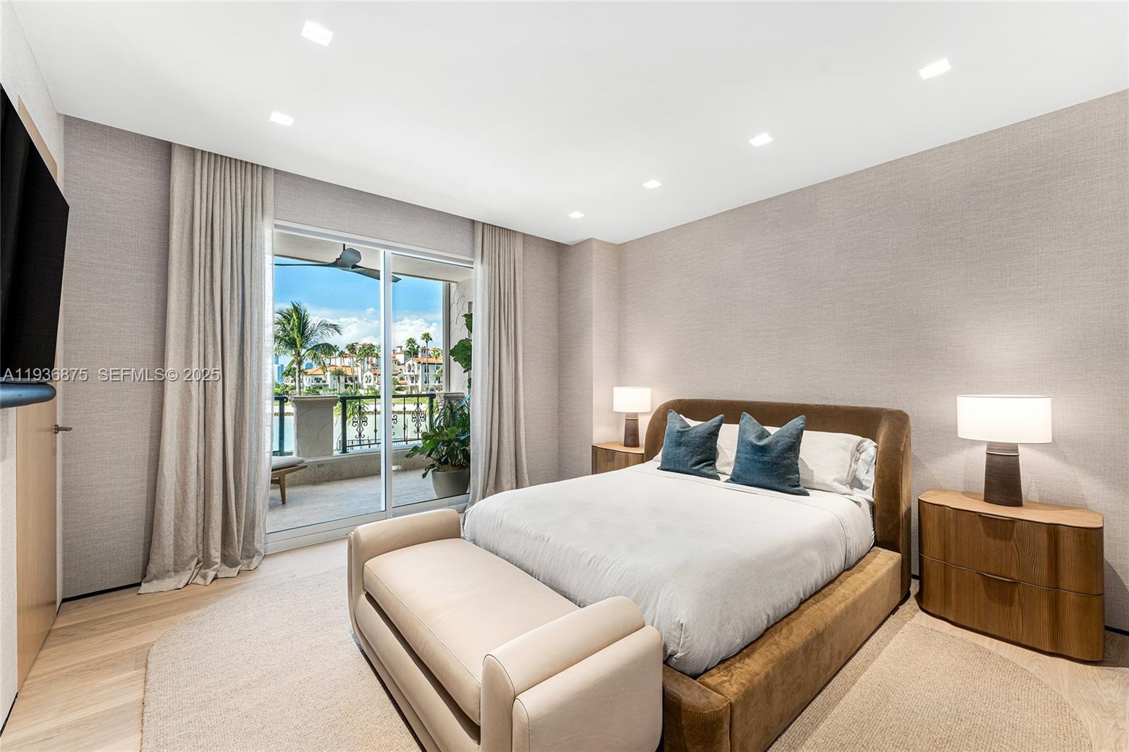 2521 Fisher Is Dr #6201 Miami Beach, FL 33109