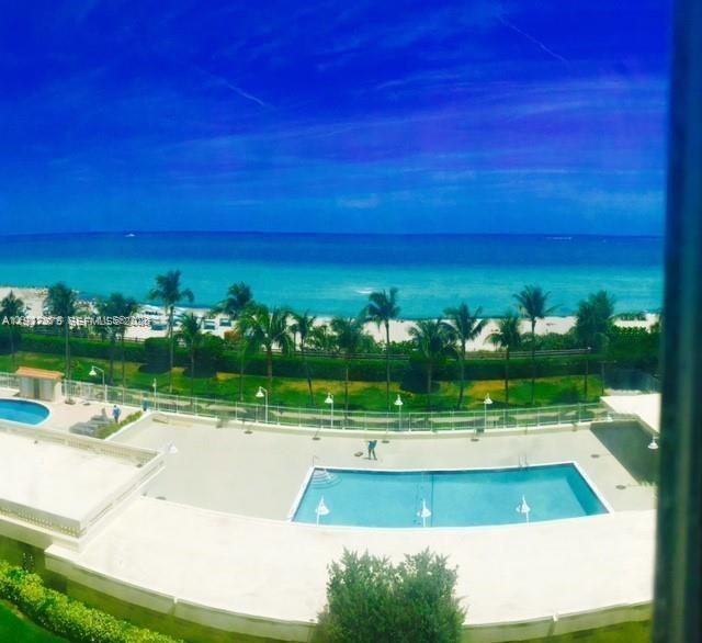 2899 Collins Ave #1717 Miami Beach, FL 33140