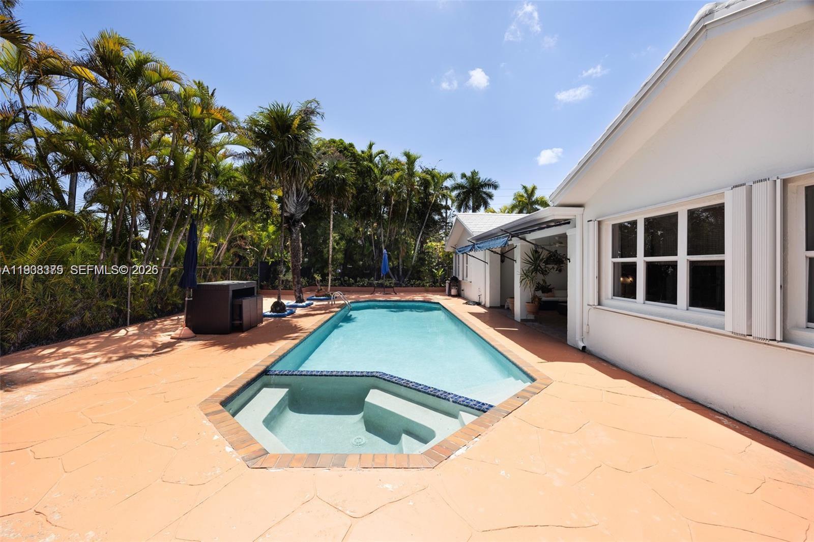 8610 SW 83rd St Miami, FL 33143