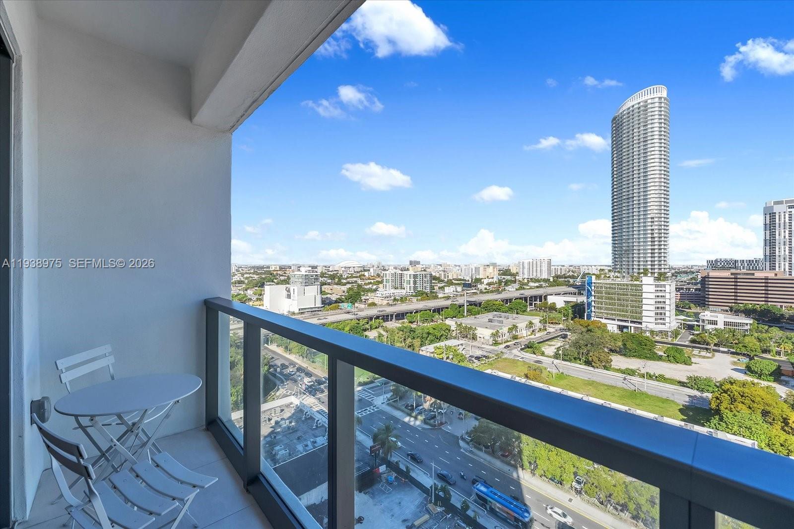 image Smart Brickell Condo14