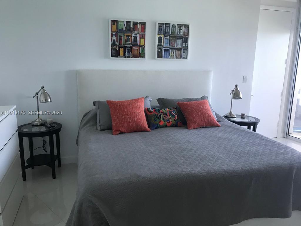 image Tdr Tower Iii Condo19