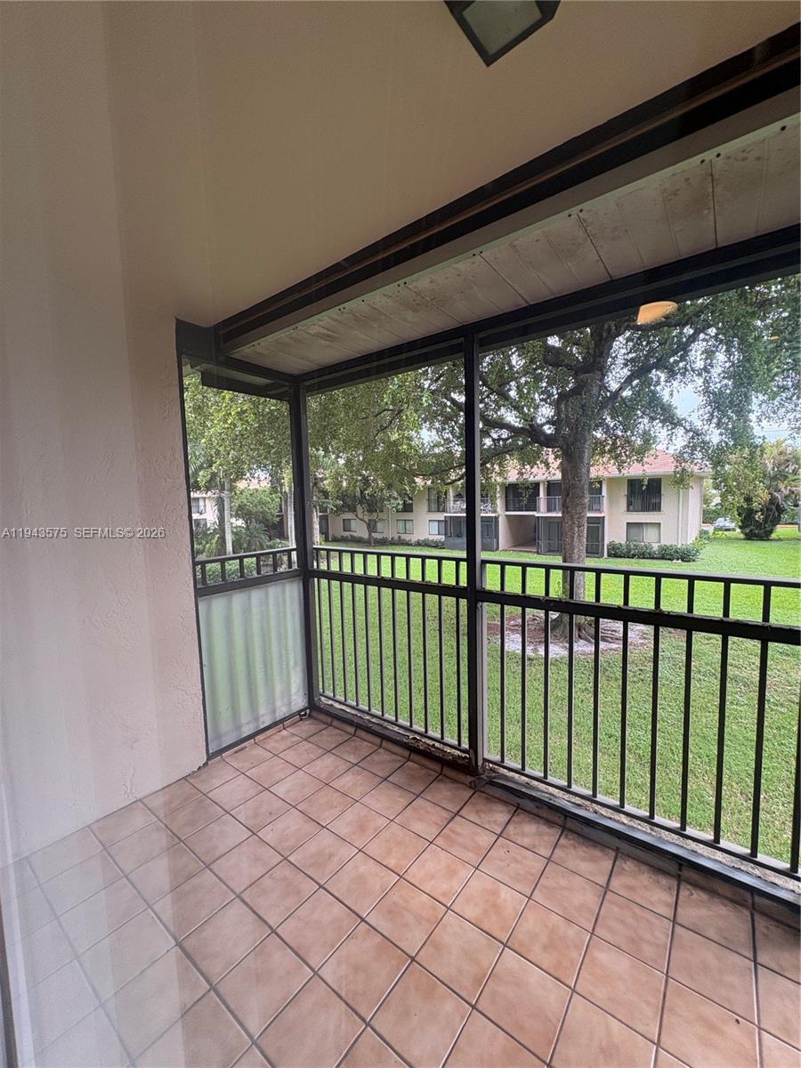 5981 Washington St #215 Hollywood, FL 33023