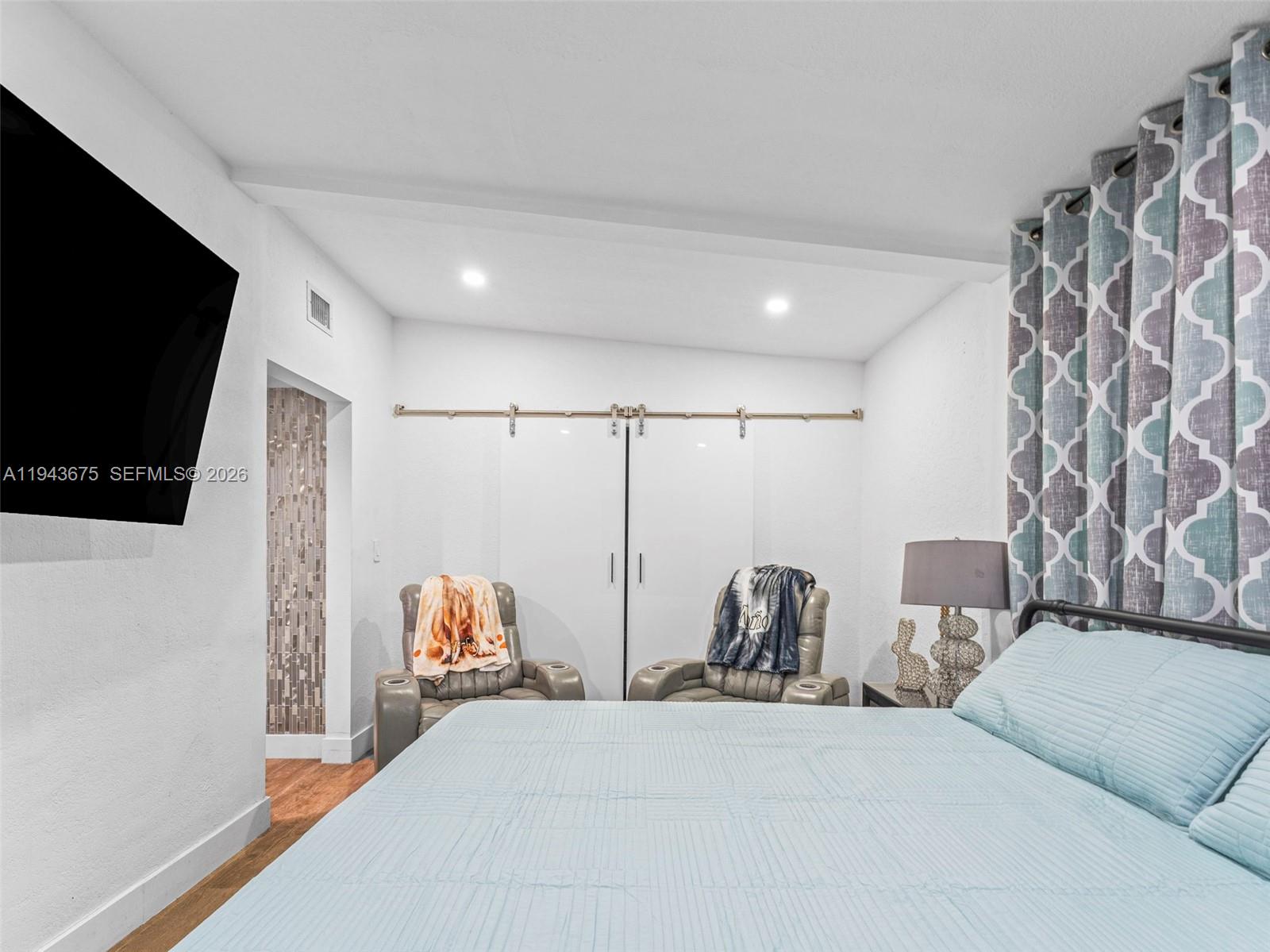 11415 SW 56th St Miami, FL 33165