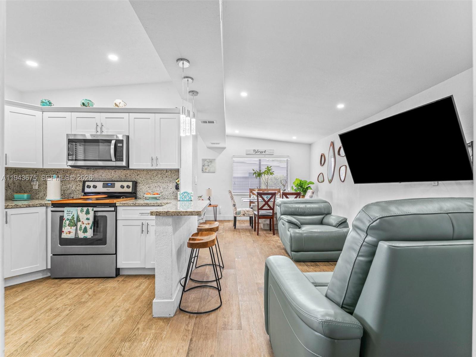 11415 SW 56th St Miami, FL 33165