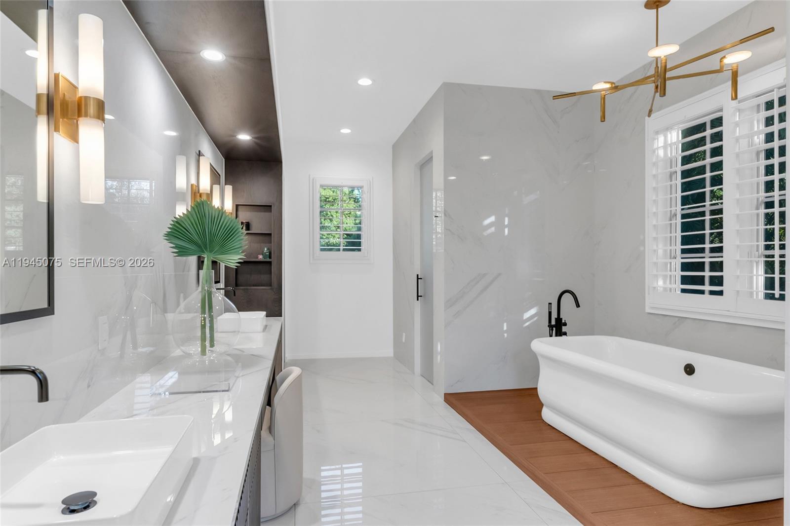 7426 SW 49th Pl Miami, FL 33143