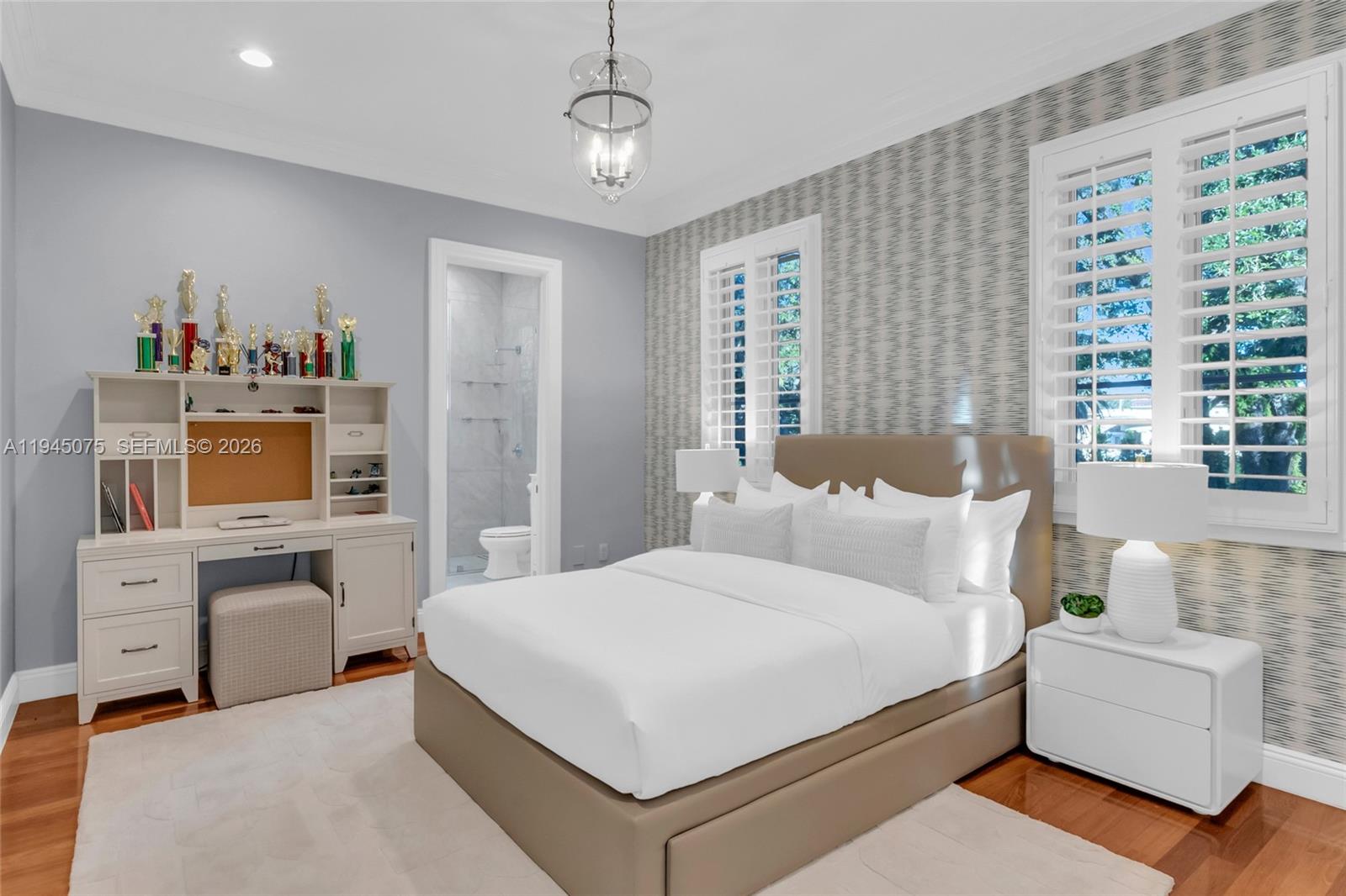 7426 SW 49th Pl Miami, FL 33143