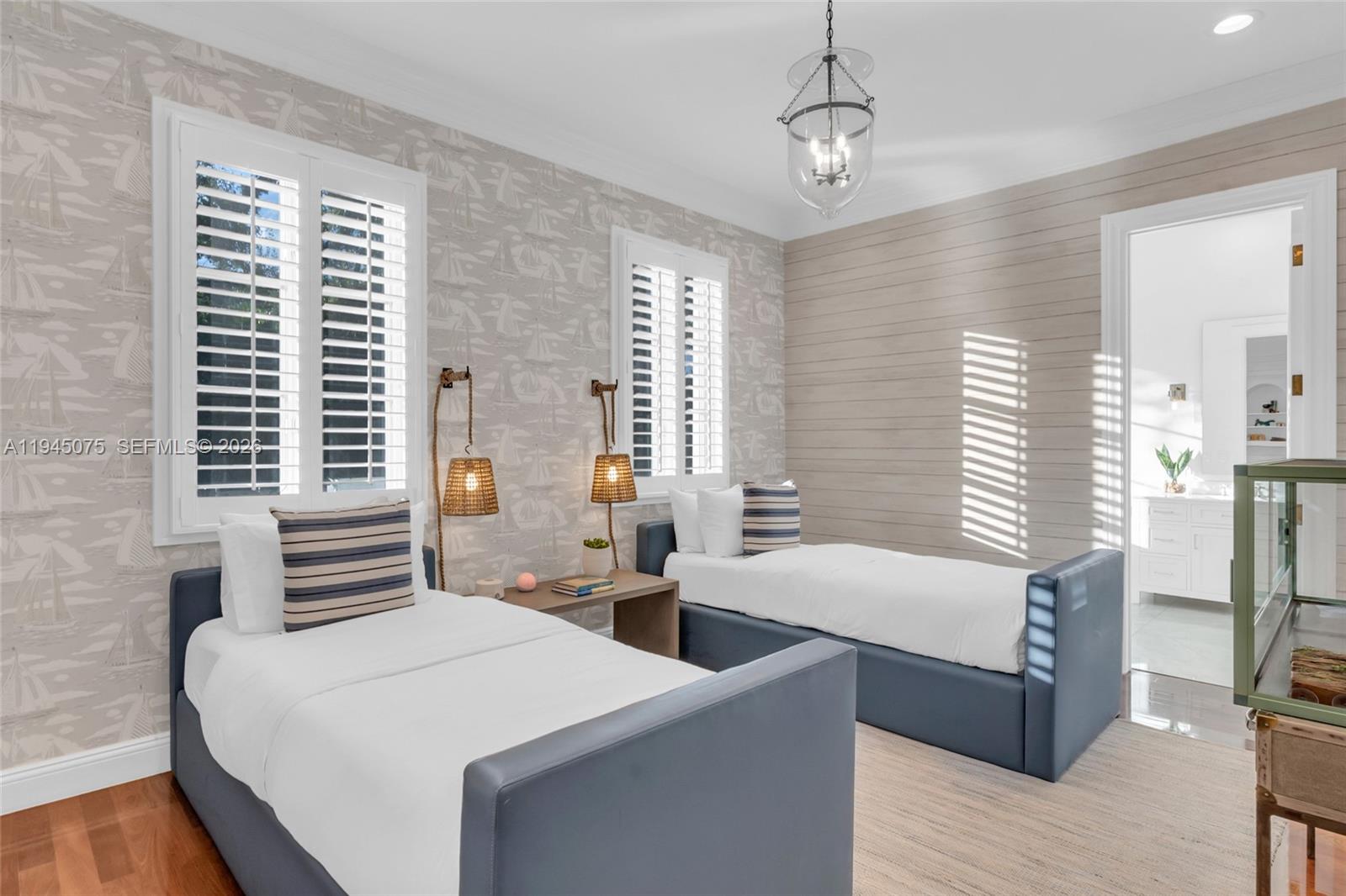 7426 SW 49th Pl Miami, FL 33143