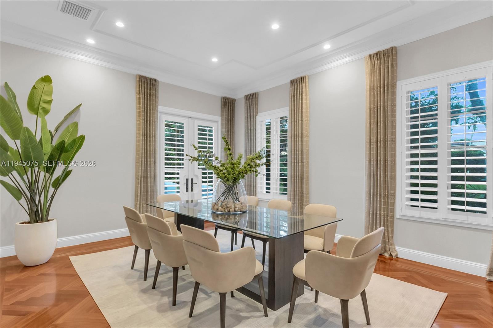 7426 SW 49th Pl Miami, FL 33143