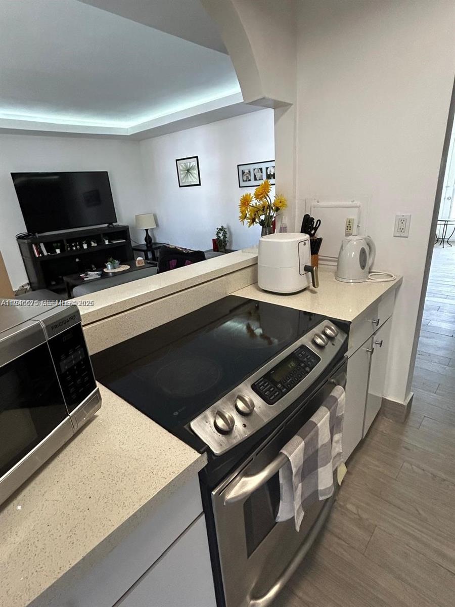 16900 NE 14th Ave #209 Miami, FL 33162