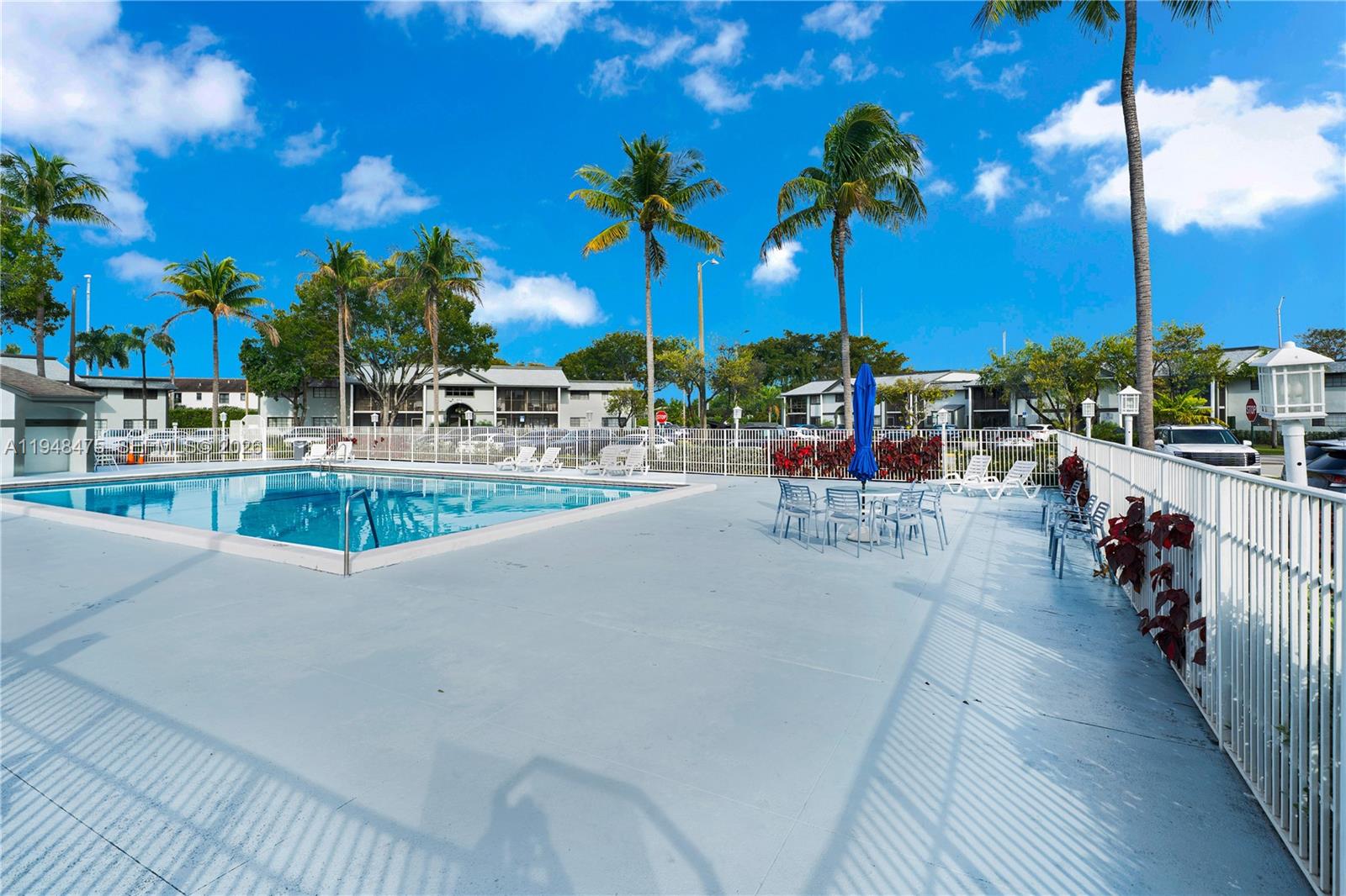 20761 NE 4th Pl #205 Miami, FL 33179