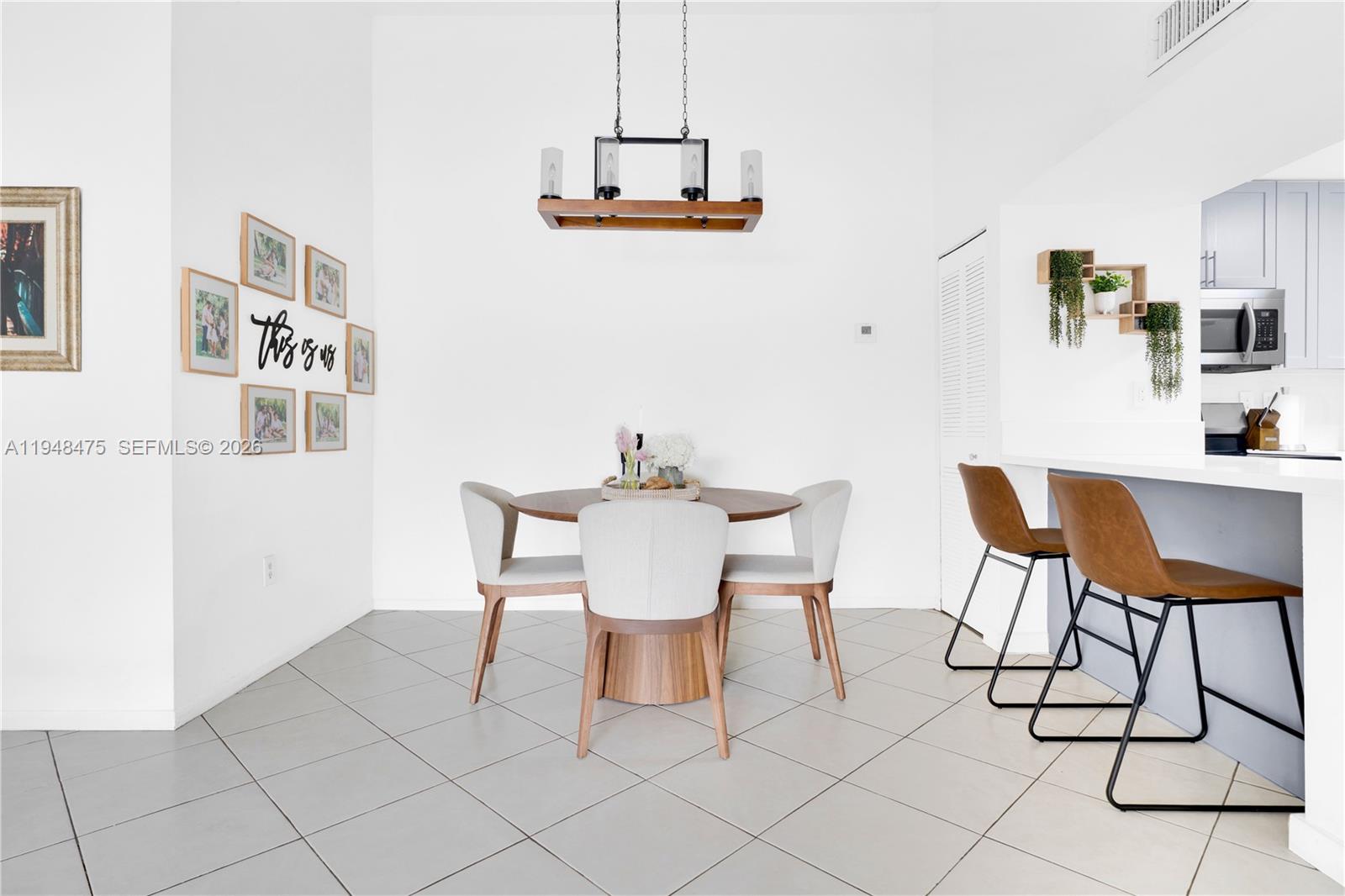 20761 NE 4th Pl #205 Miami, FL 33179