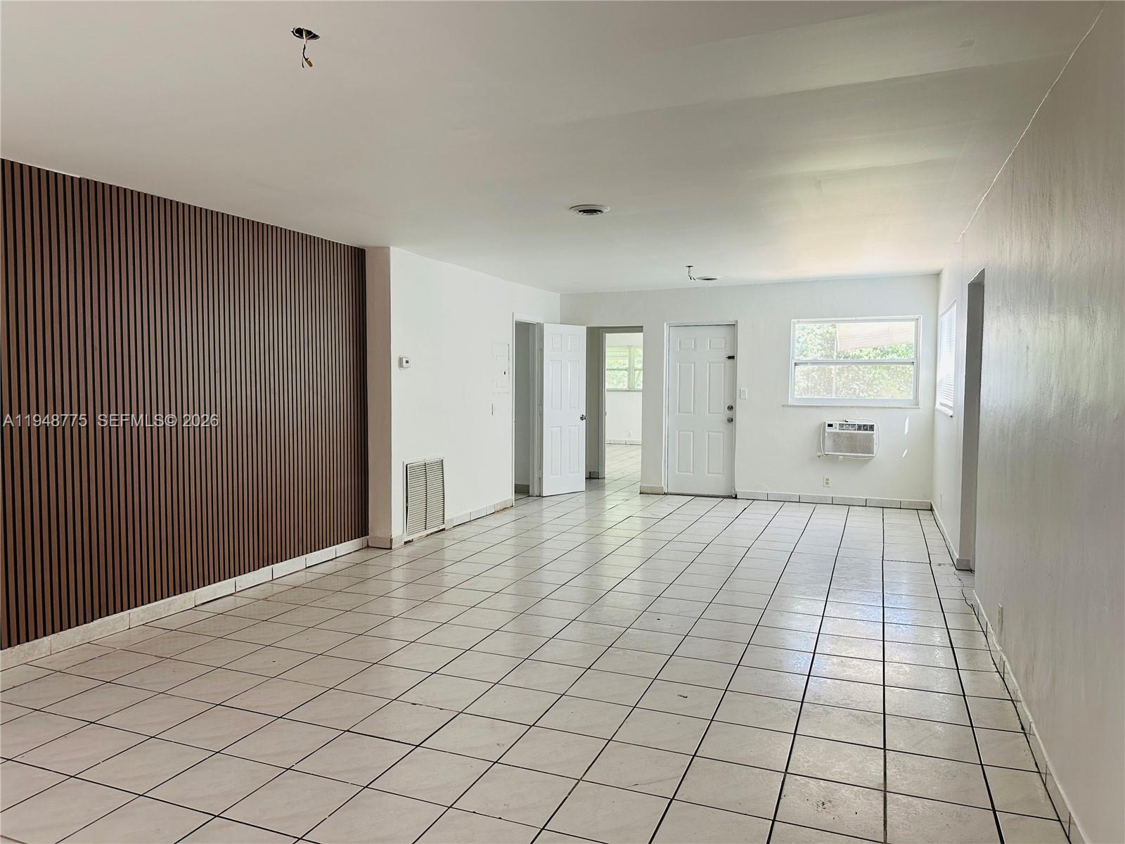 4548 SW 33rd Ave #HOUSE