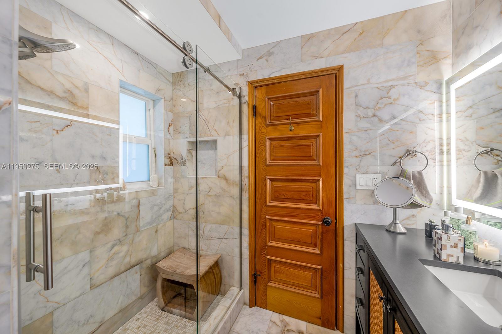 3701 Chase Ave Miami Beach, FL 33140