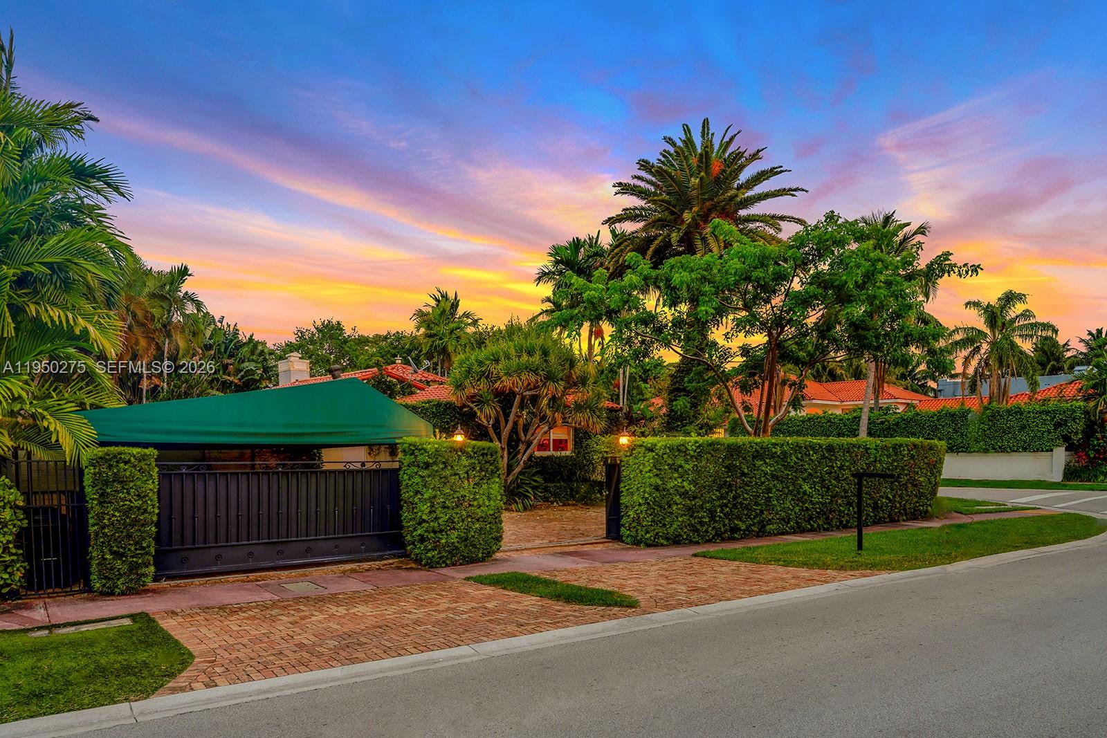 3701 Chase Ave Miami Beach, FL 33140