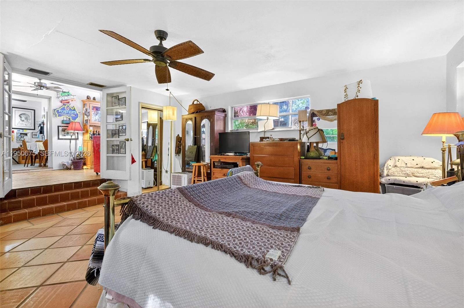 25 NW 104th St Miami Shores, FL 33150