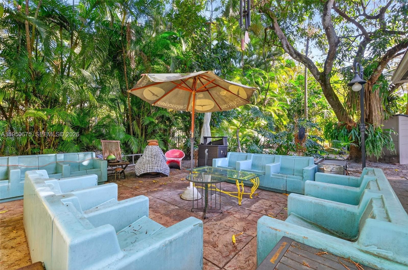 25 NW 104th St Miami Shores, FL 33150