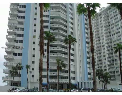 3430 Galt Ocean Dr #702