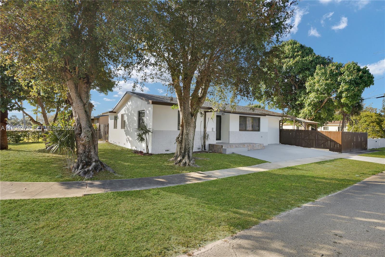 7501 Raleigh St Hollywood, FL 33024