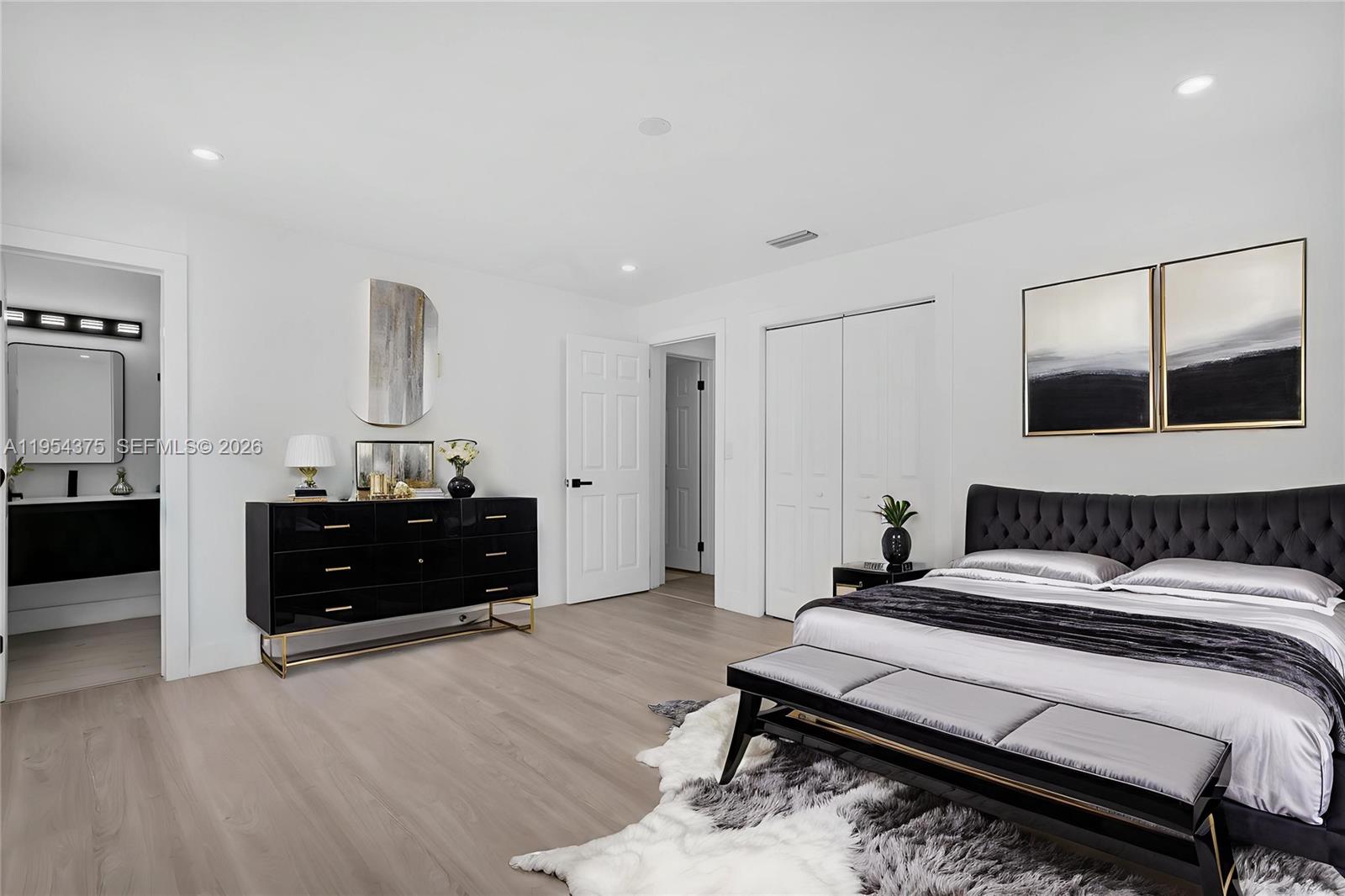 7501 Raleigh St Hollywood, FL 33024