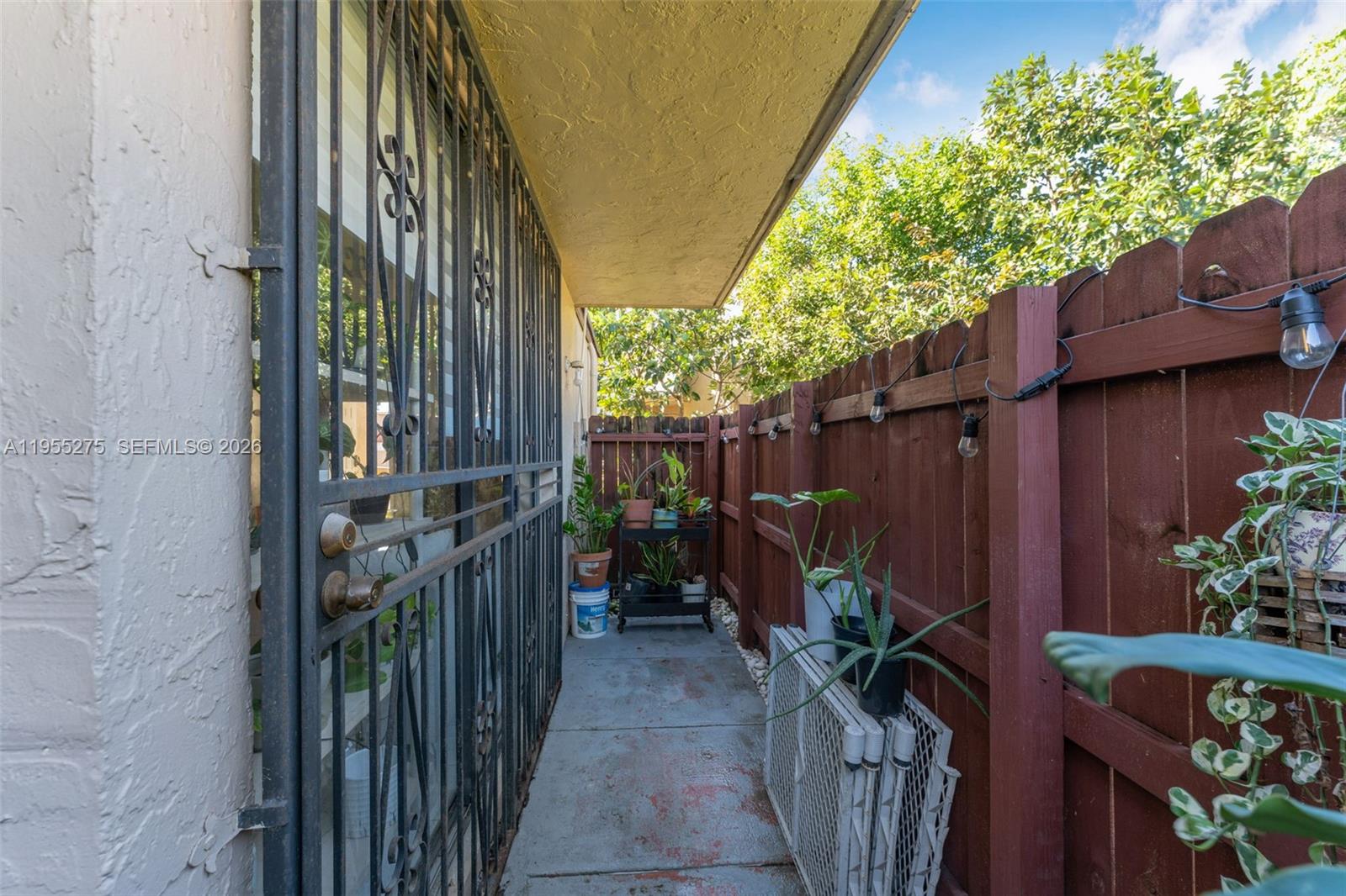 20033 SW 123rd Dr Miami, FL 33177