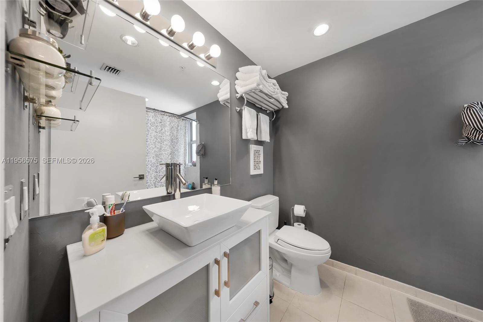 7929 West Dr #1503 North Bay Village, FL 33141