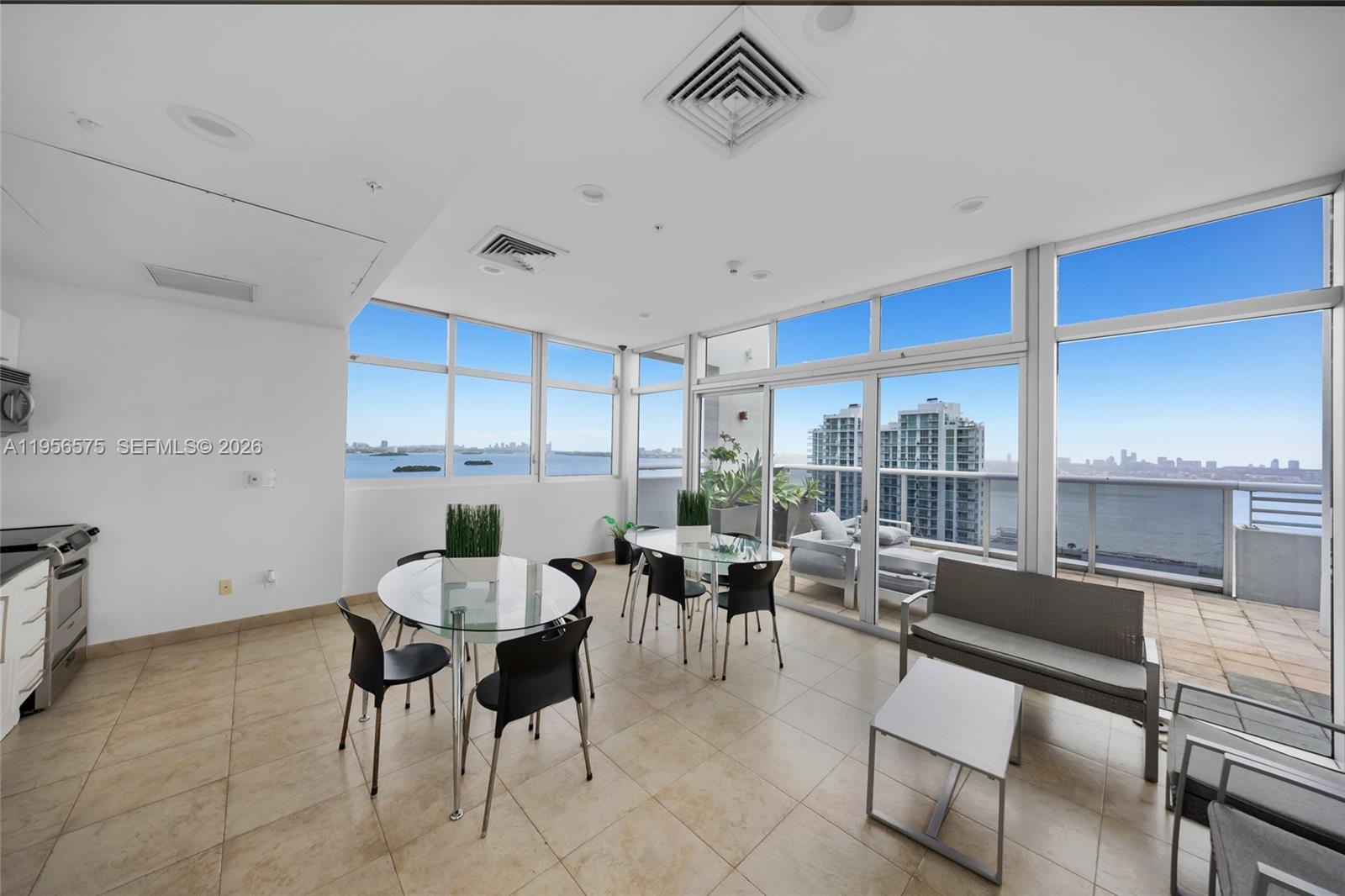 7929 West Dr #1503 North Bay Village, FL 33141