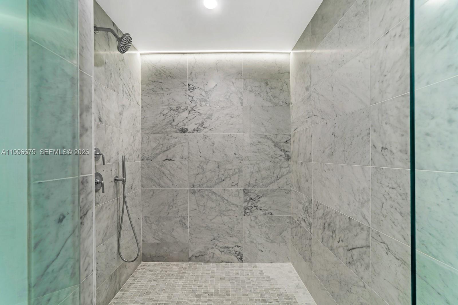 9221 E Bay Hbr Dr #412 Bay Harbor Islands, FL 33154