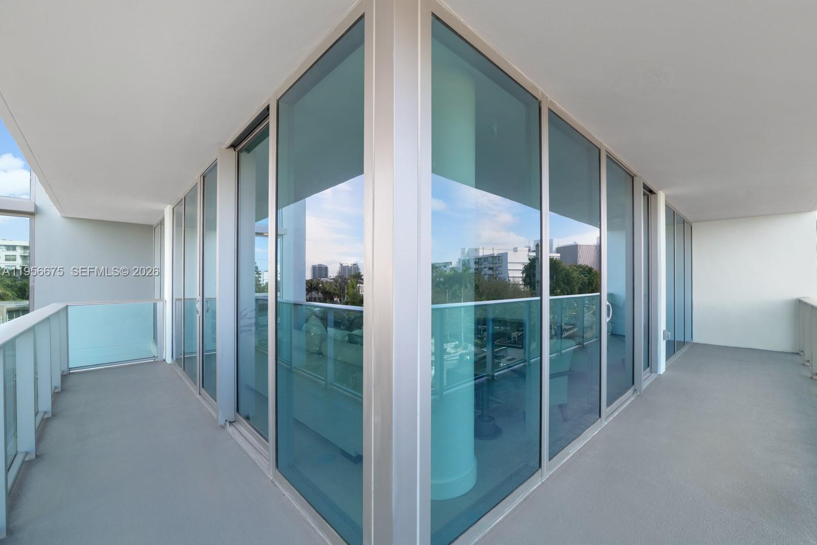 9221 E Bay Hbr Dr #412 Bay Harbor Islands, FL 33154