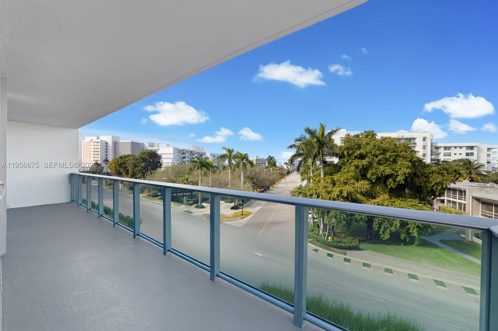 9221 E Bay Hbr Dr #412 Bay Harbor Islands, FL 33154