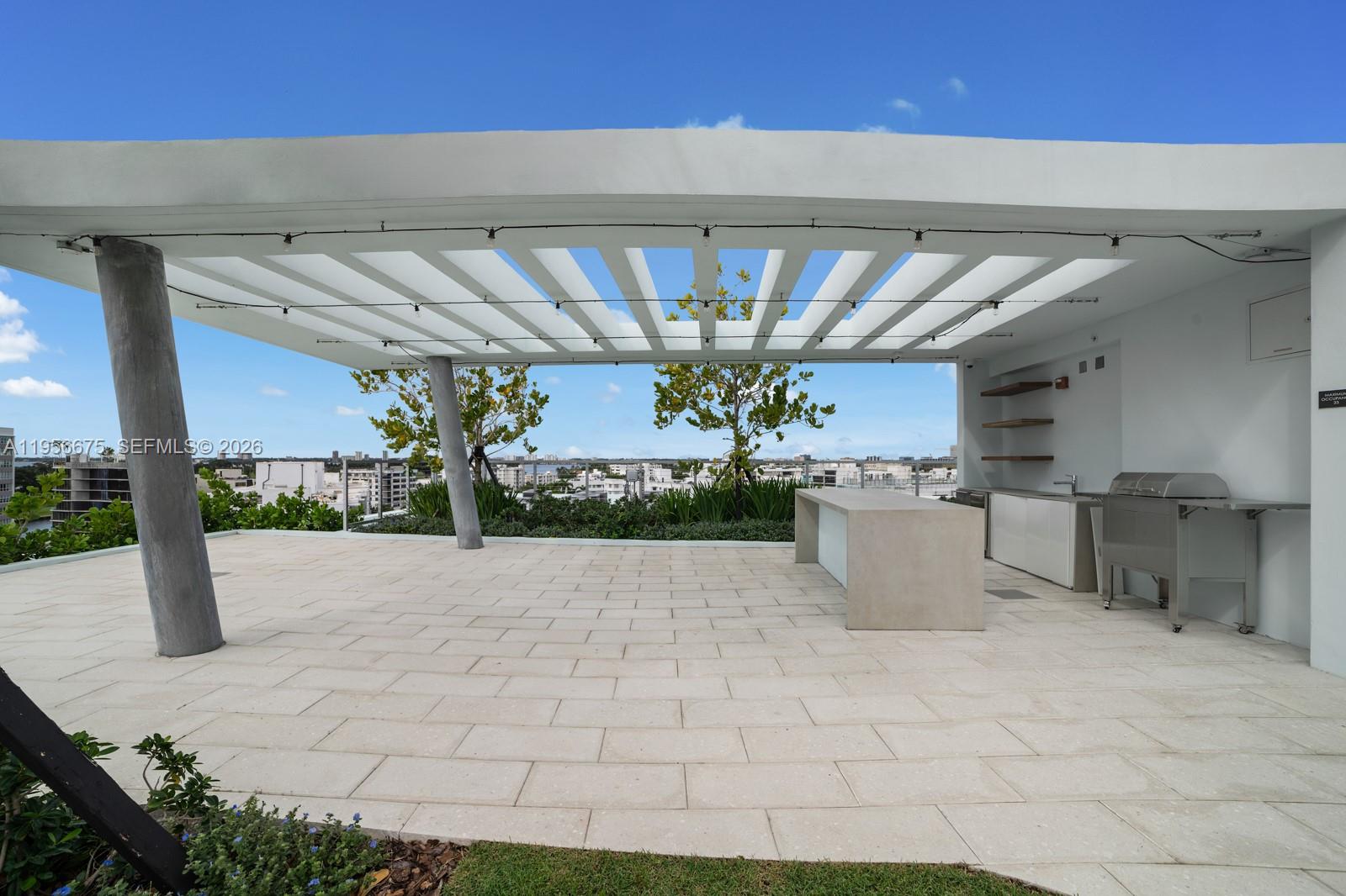 9221 E Bay Hbr Dr #412 Bay Harbor Islands, FL 33154