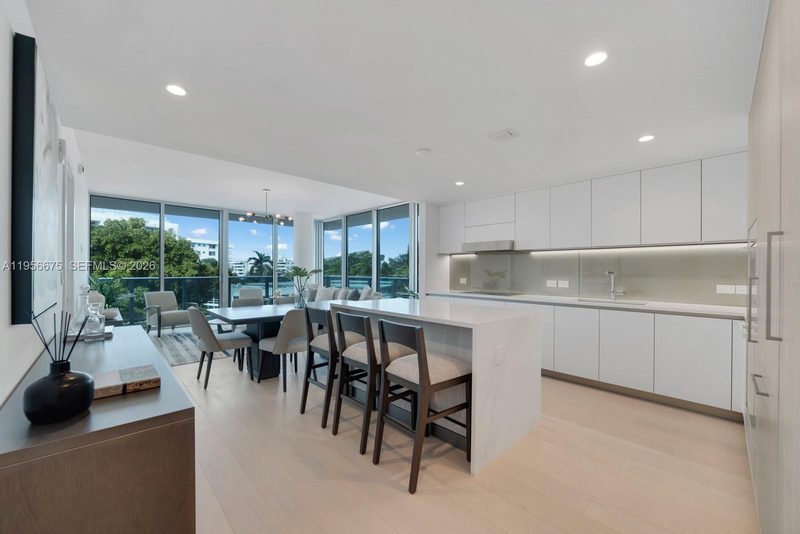 9221 E Bay Hbr Dr #412 Bay Harbor Islands, FL 33154