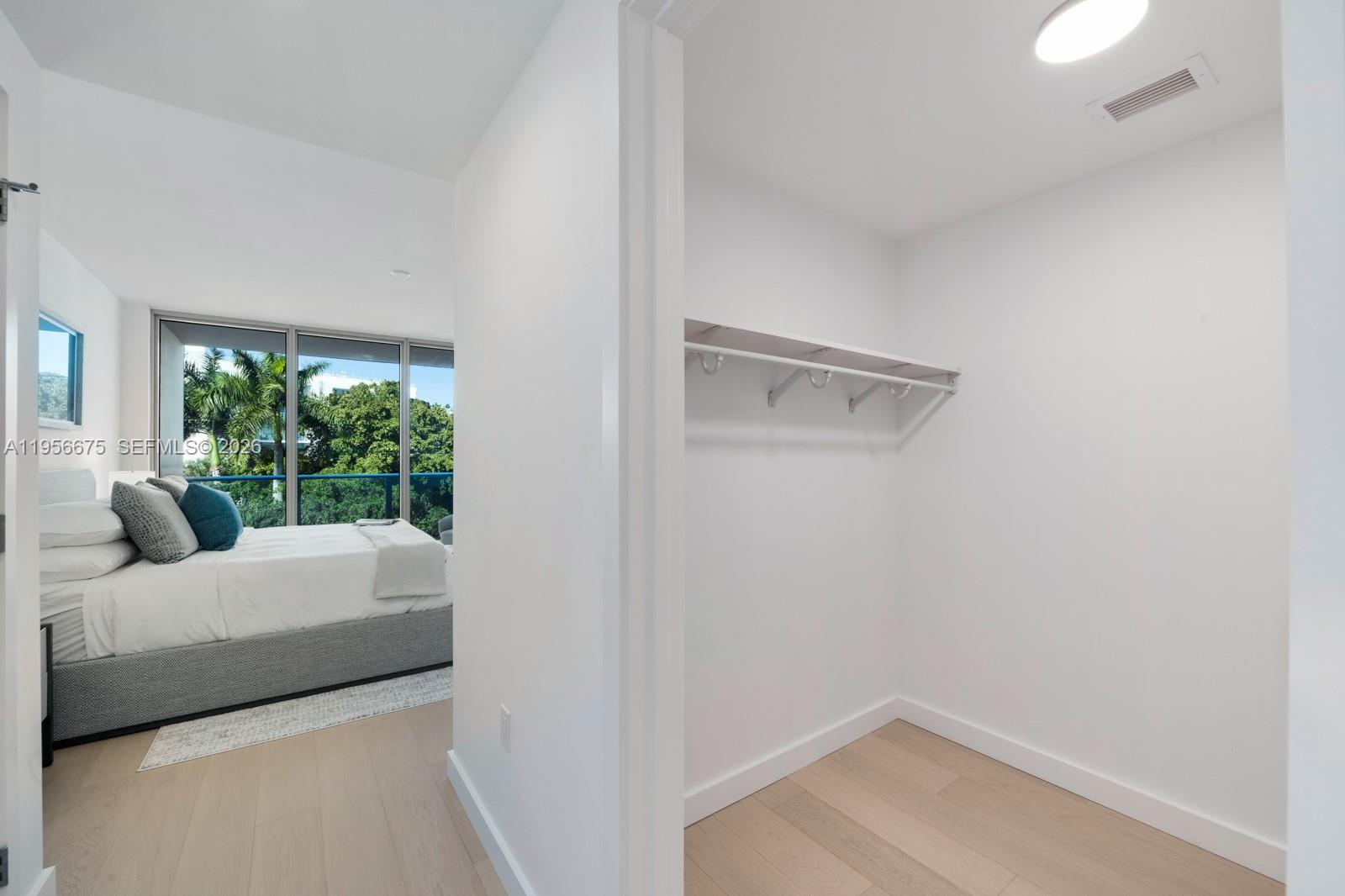 9221 E Bay Hbr Dr #412 Bay Harbor Islands, FL 33154