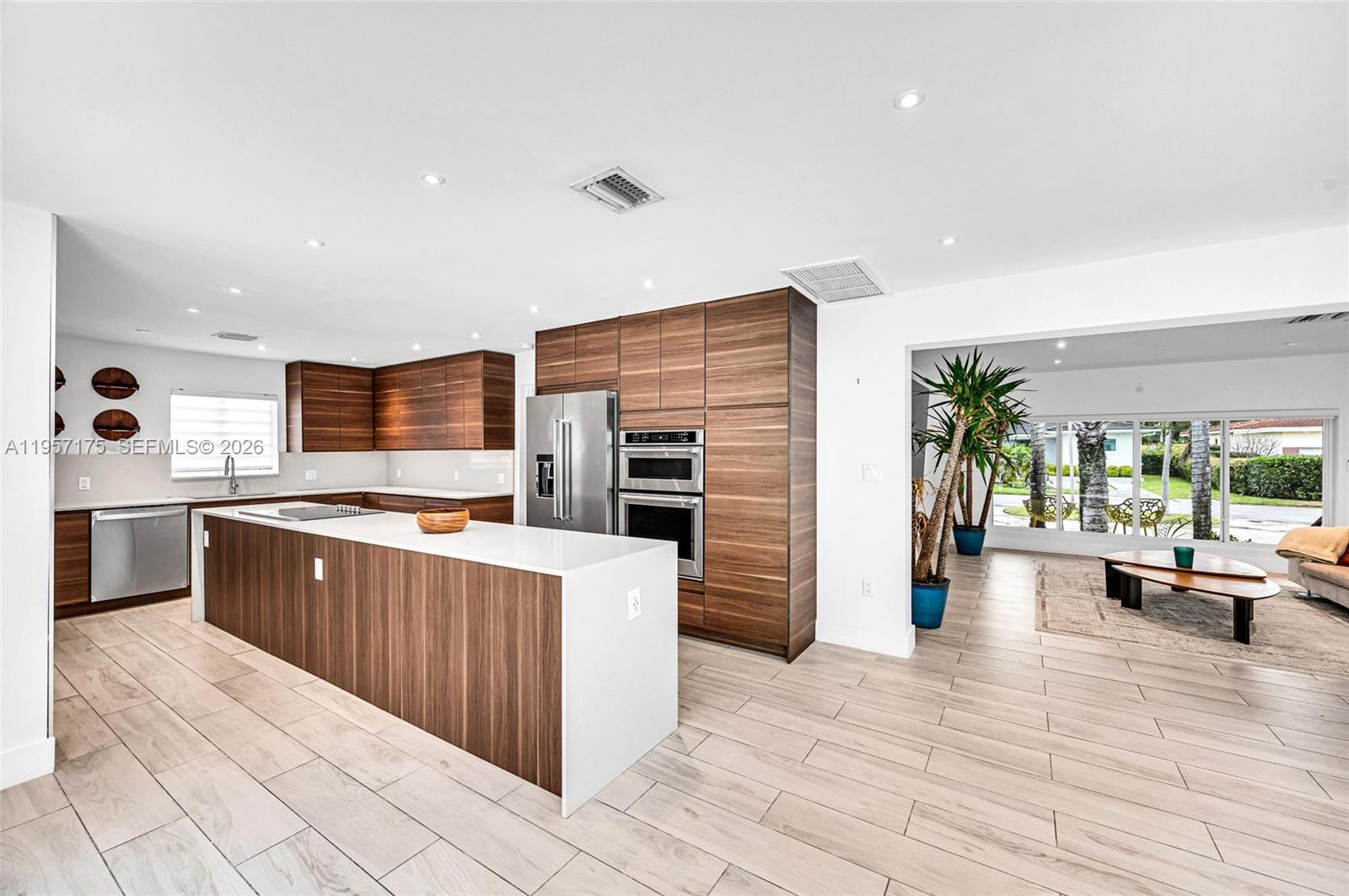 1080 NE 104th St Miami Shores, FL 33138