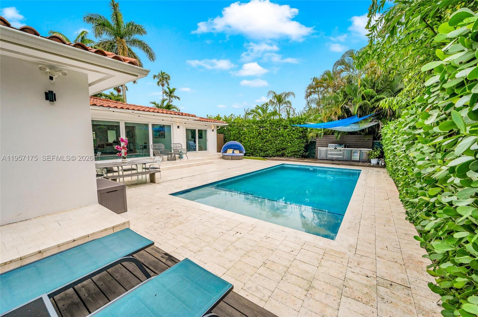 1080 NE 104th St Miami Shores, FL 33138