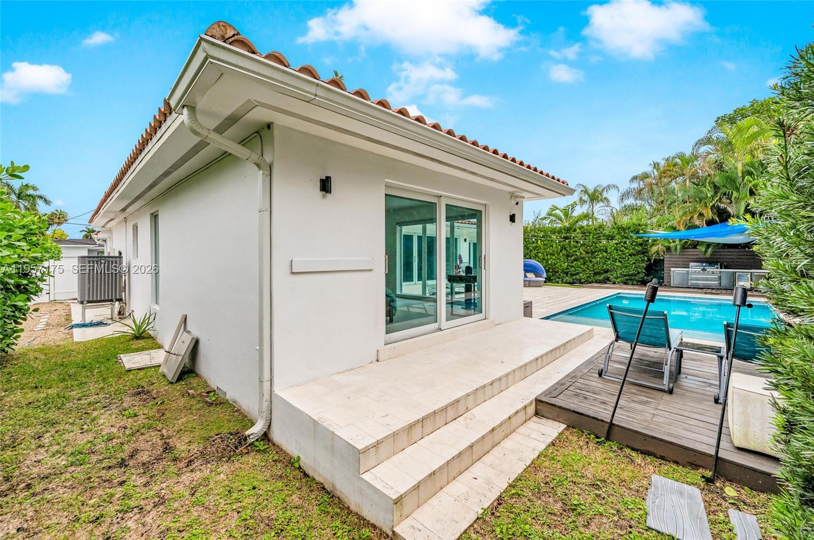 1080 NE 104th St Miami Shores, FL 33138