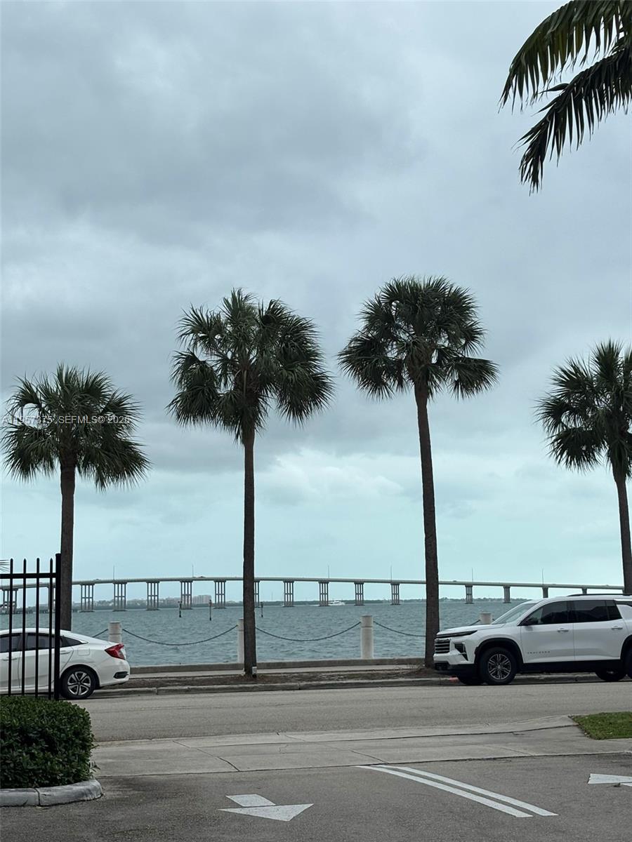 Undisclosed Address Miami, FL 33131