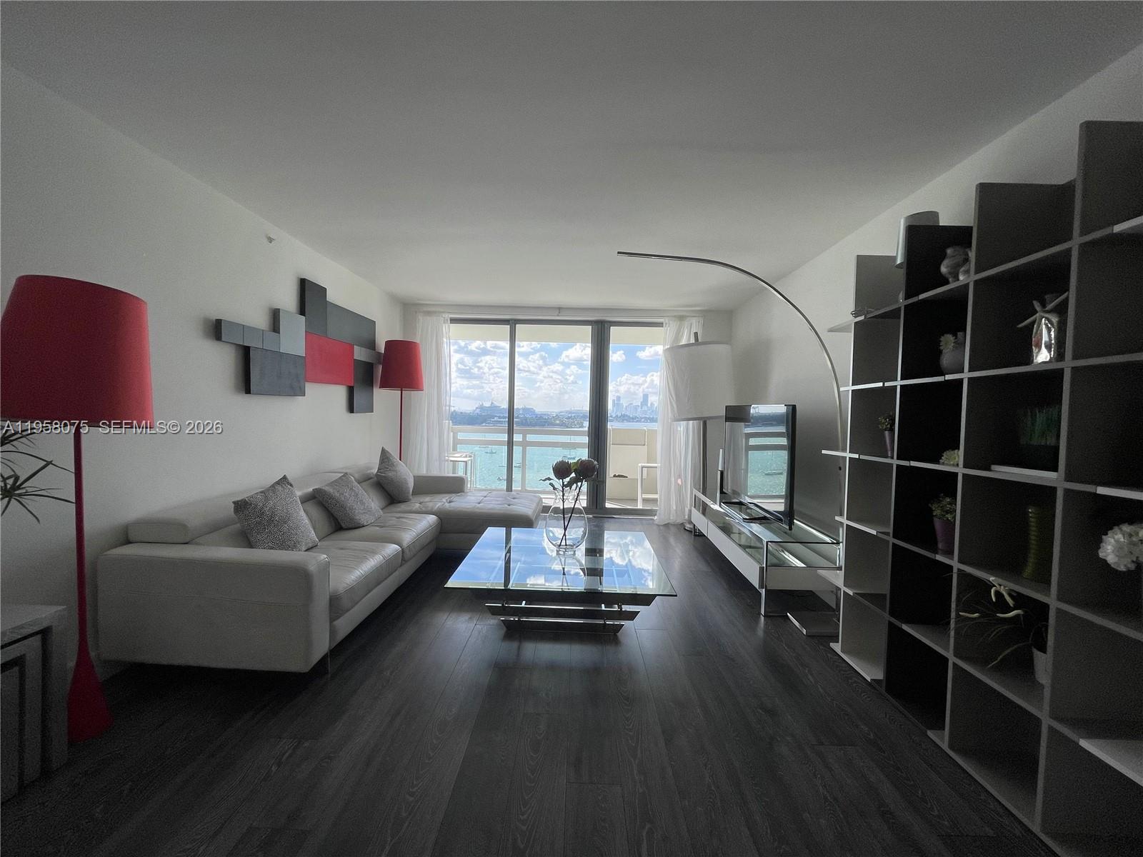 image Flamingo South Beach6