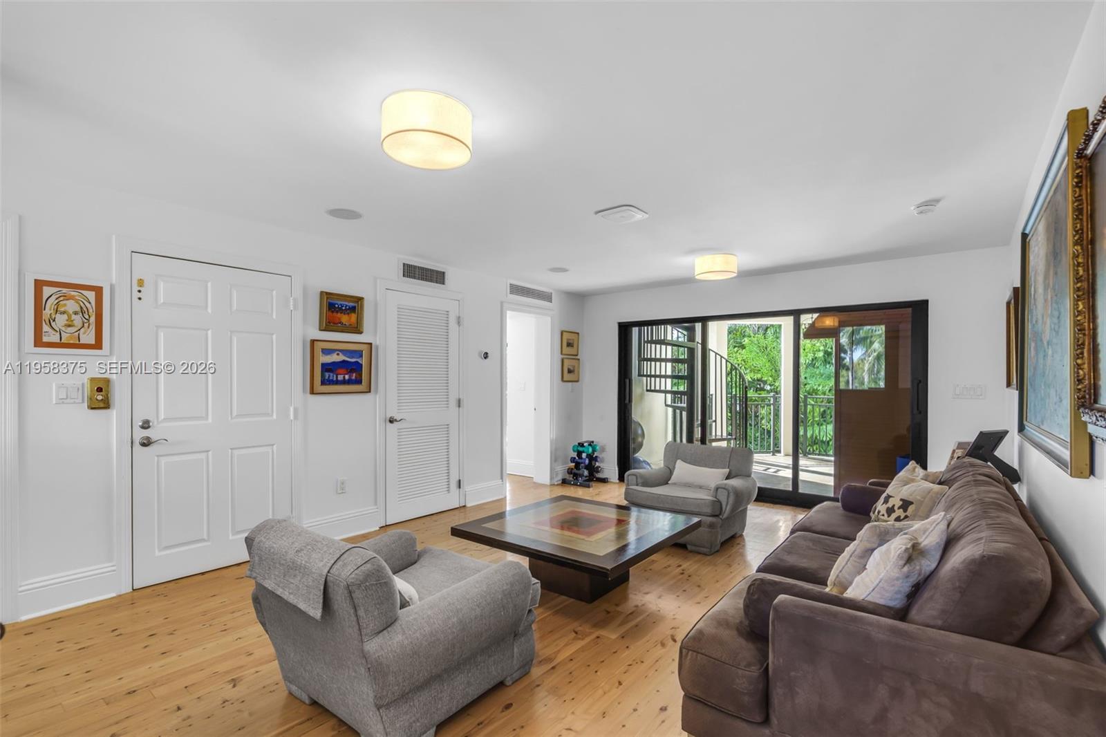 420 Palmwood Ln Key Biscayne, FL 33149