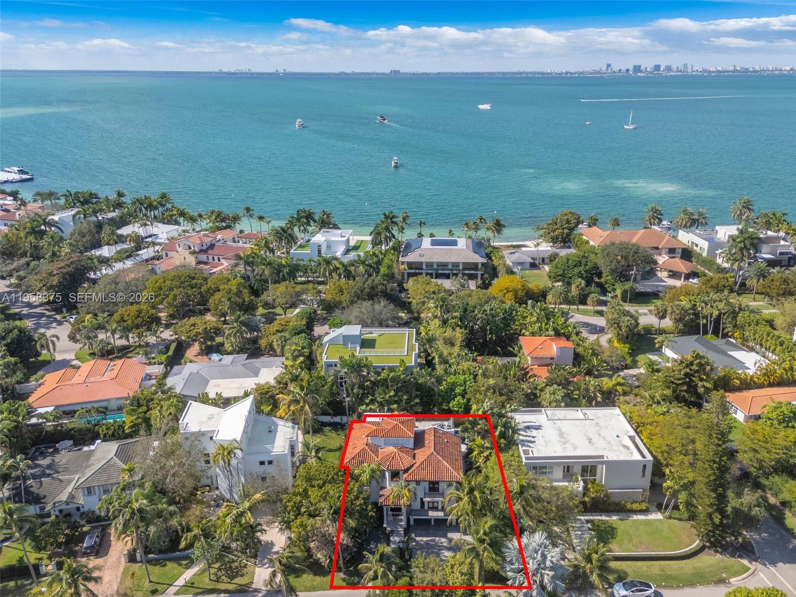 420 Palmwood Ln Key Biscayne, FL 33149