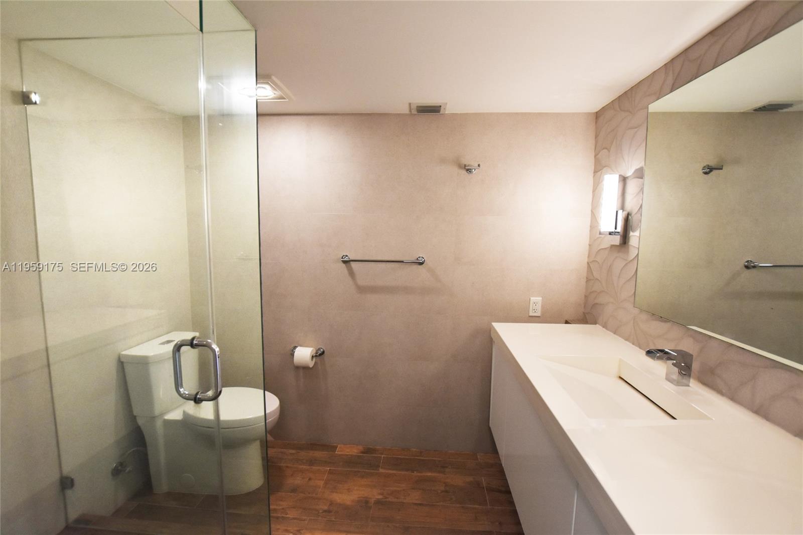 image Brickell Key Two19