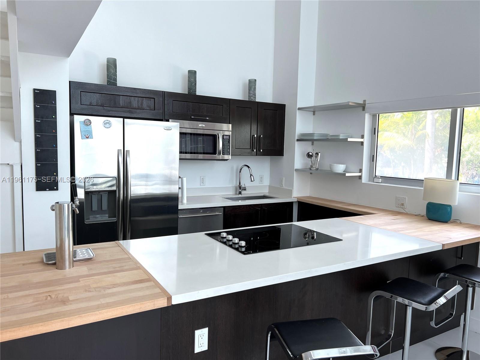 401 Jefferson Ave #3