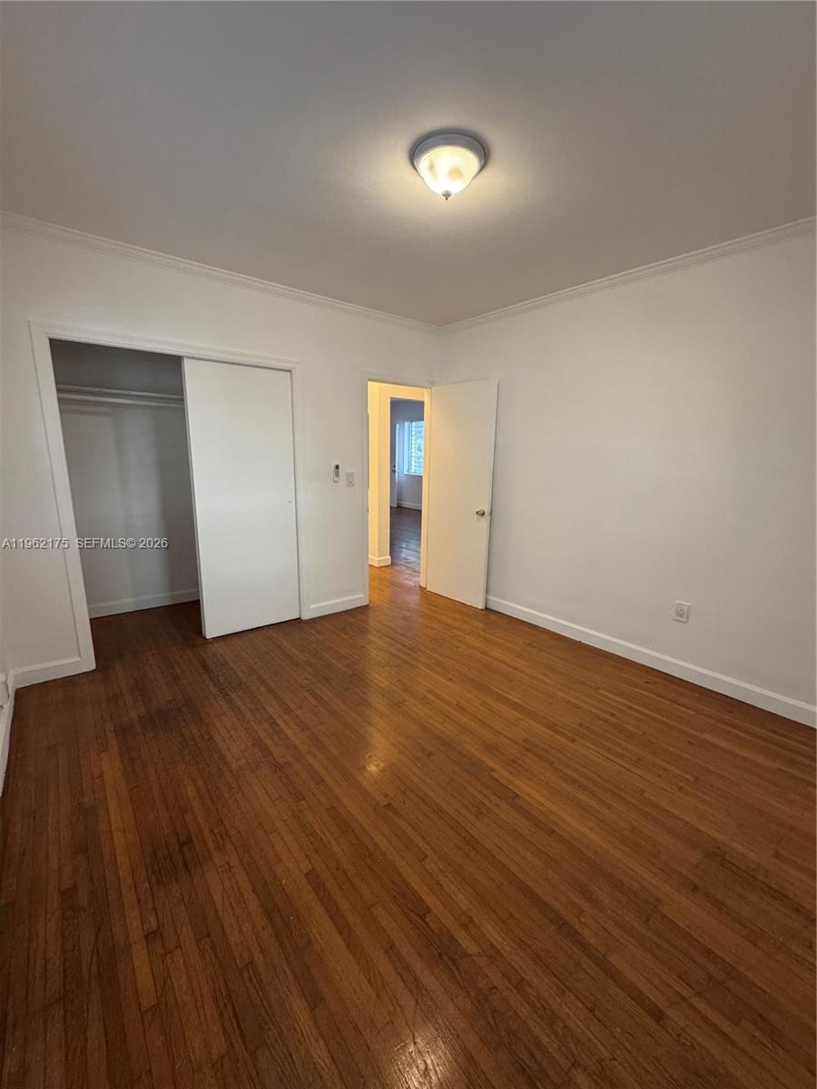 300 Mendoza Ave #2 Coral Gables, FL 33134