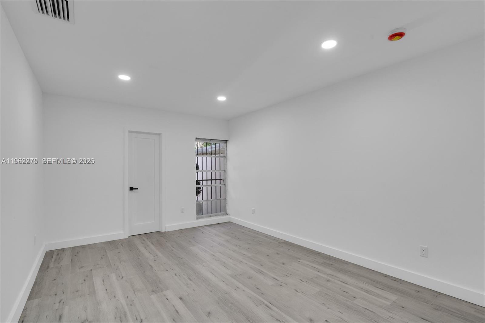 7412 Big Cypress Dr Miami Lakes, FL 33014