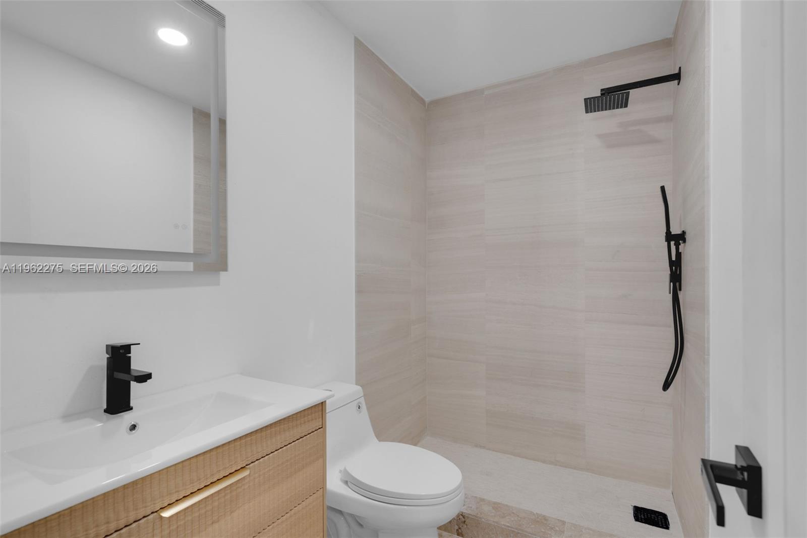 7412 Big Cypress Dr Miami Lakes, FL 33014