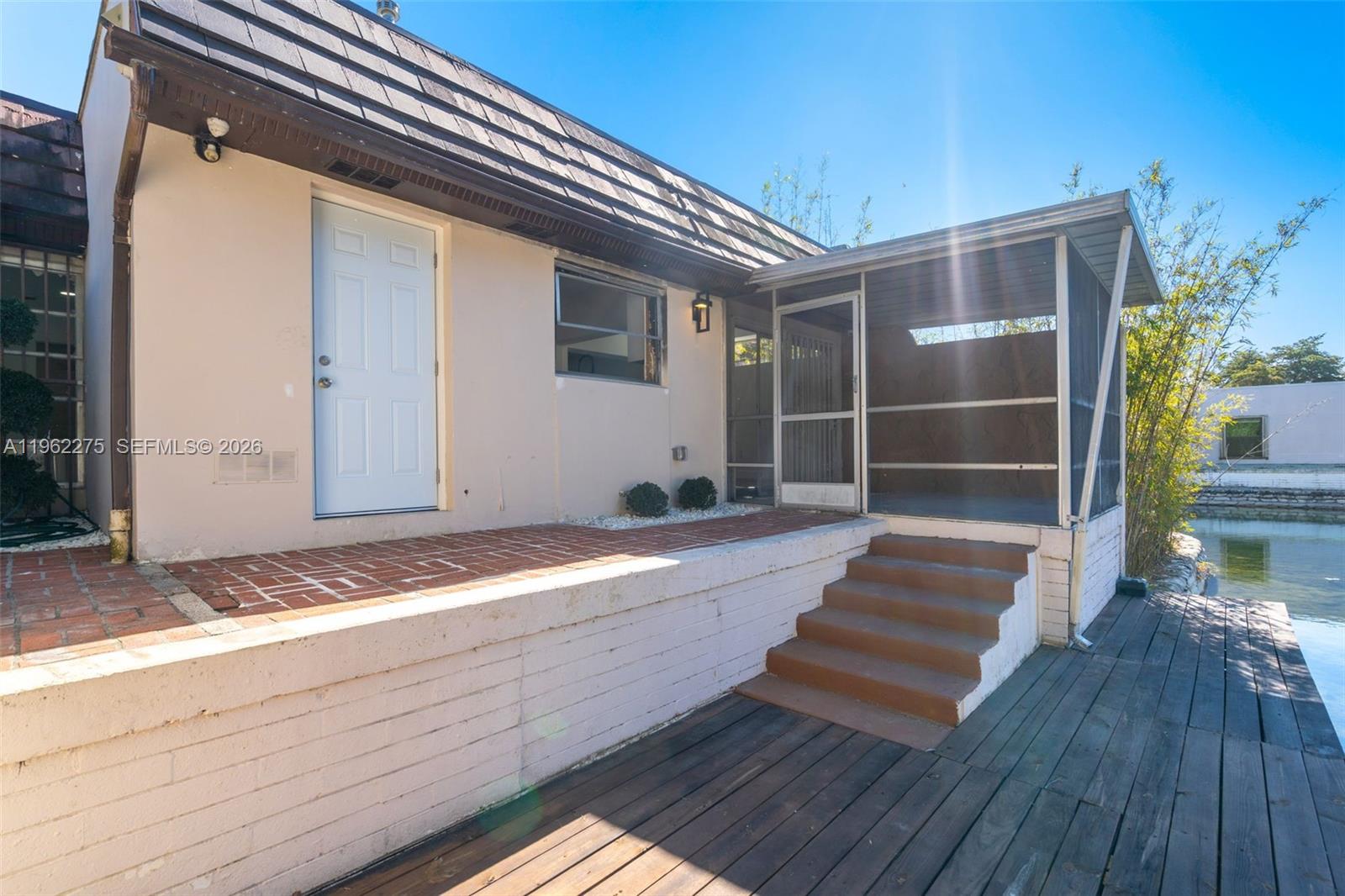 7412 Big Cypress Dr Miami Lakes, FL 33014